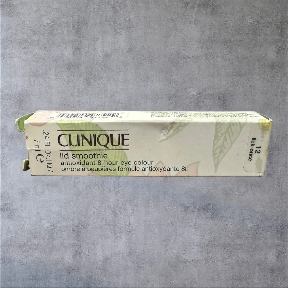Clinique lid smoothie